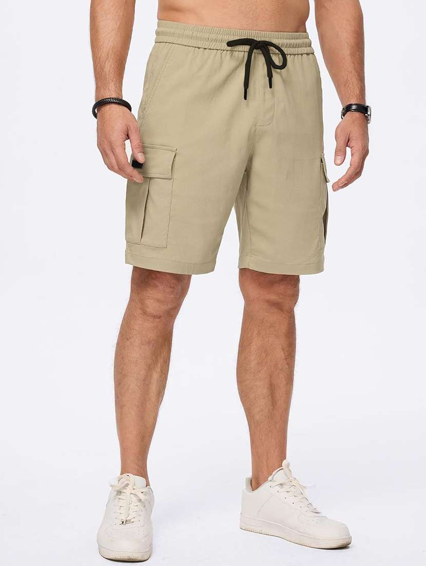 men solid mid rise regular fit cargo shorts