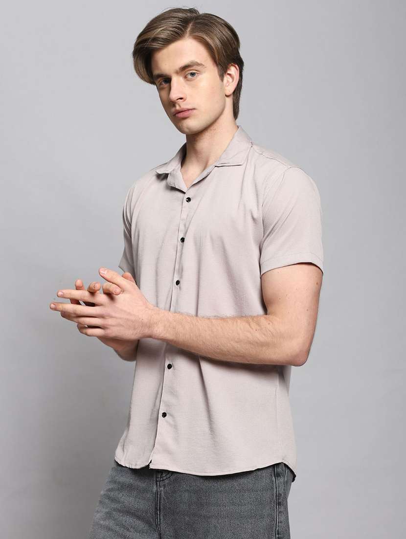 men textured short sleeves casual shirt