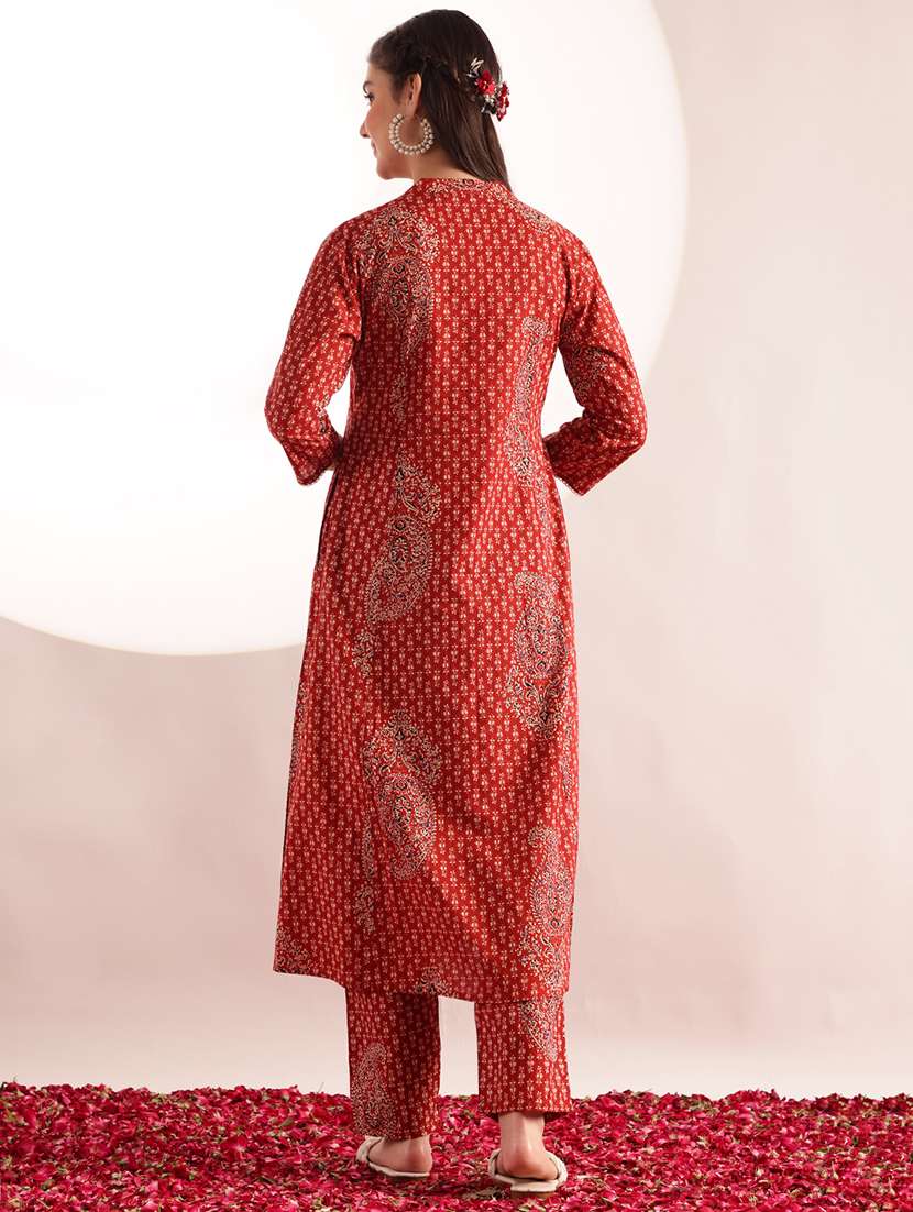 women printed three quarter sleeves kurta pant set - 22571049 -  Standard Image - 3
