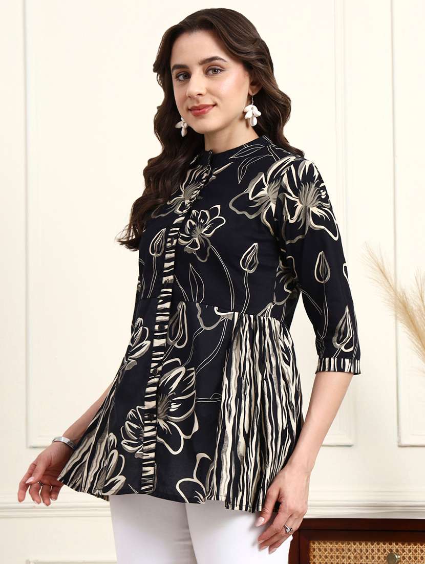 women printed three quarter sleeves flared kurti