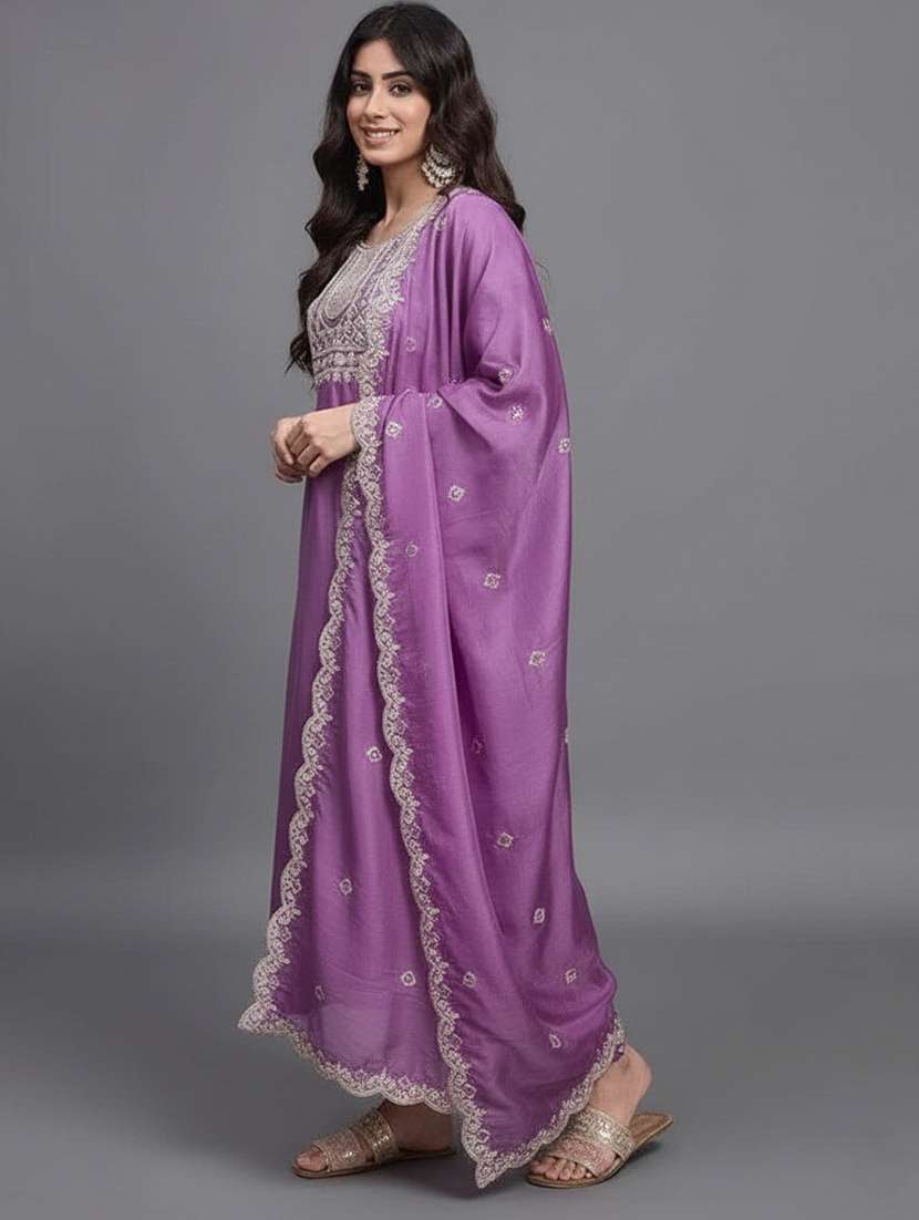 women embroidered three quarter sleeves kurta pant set with dupatta - 22571070 -  Standard Image - 3