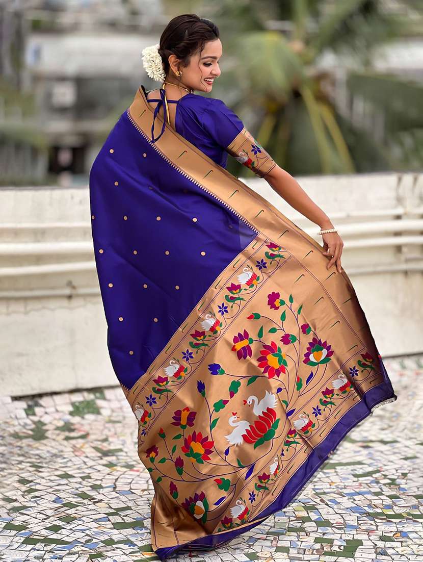 women self design paithani saree with blouse - 22571281 -  Standard Image - 3