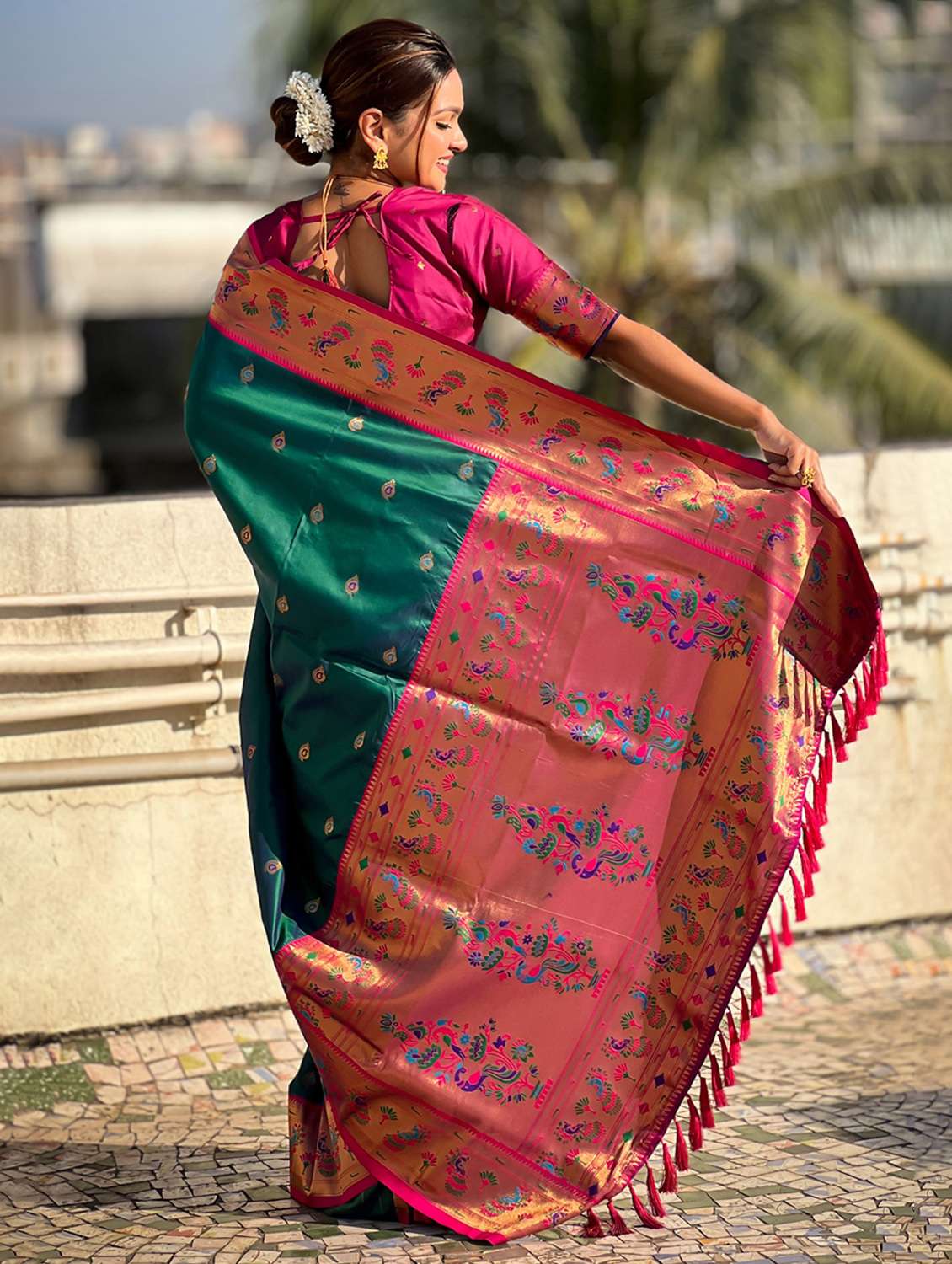 women self design paithani saree with blouse - 22571285 -  Standard Image - 3