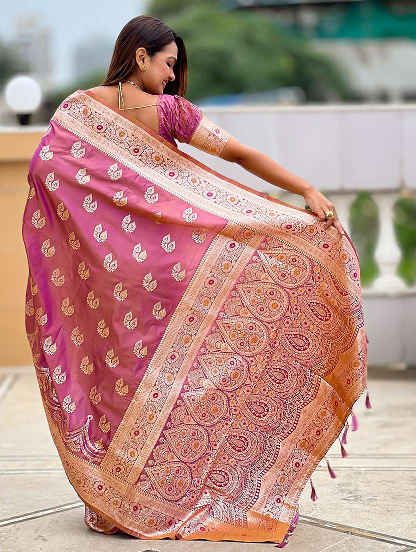 women self design banarasi saree with blouse - 22571353 -  Standard Image - 3