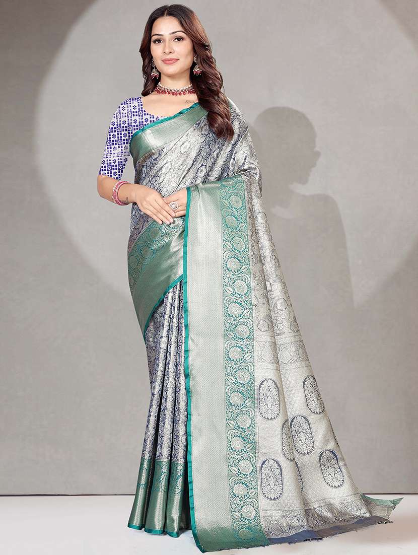 women self design kanjivaram saree with blouse