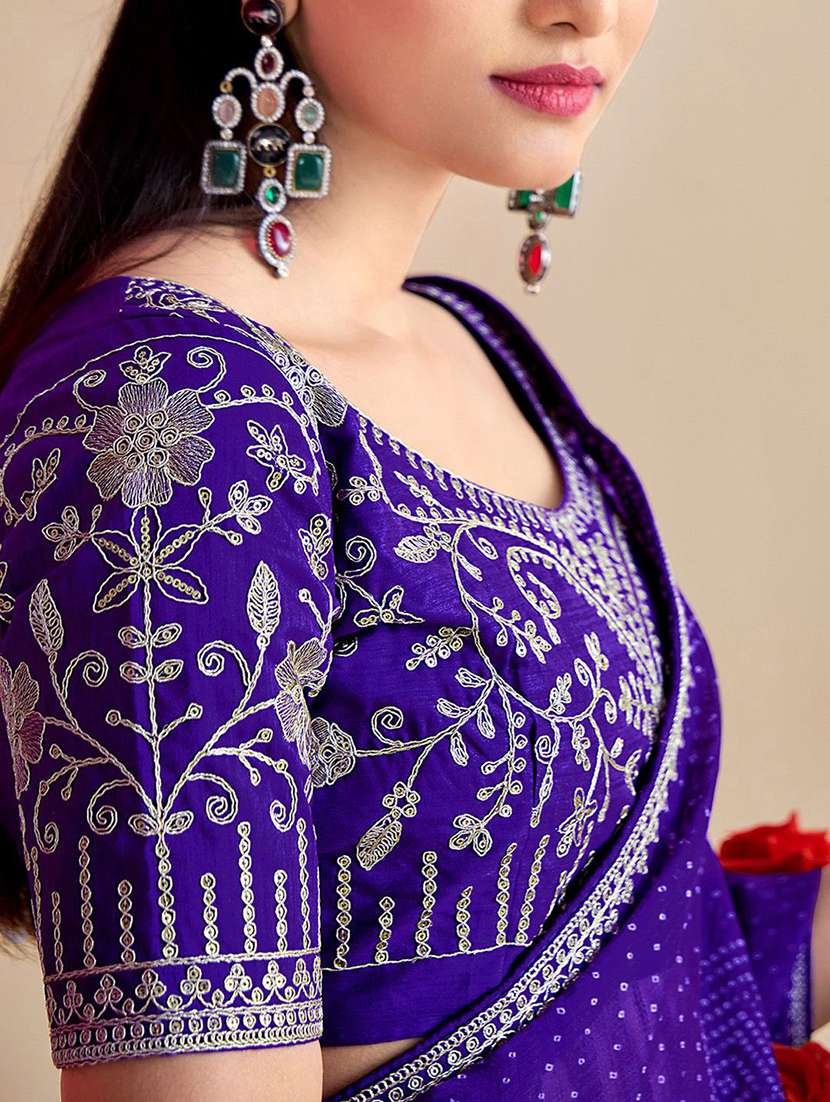 Women Bandhani Printed Saree With Blouse - 22571502 -  Standard Image - 3