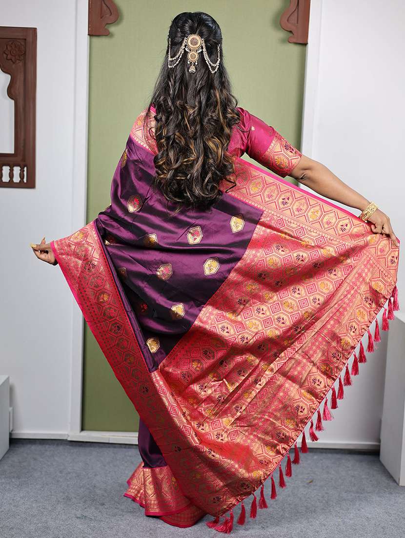 women self design paithani saree with blouse - 22571618 -  Standard Image - 3