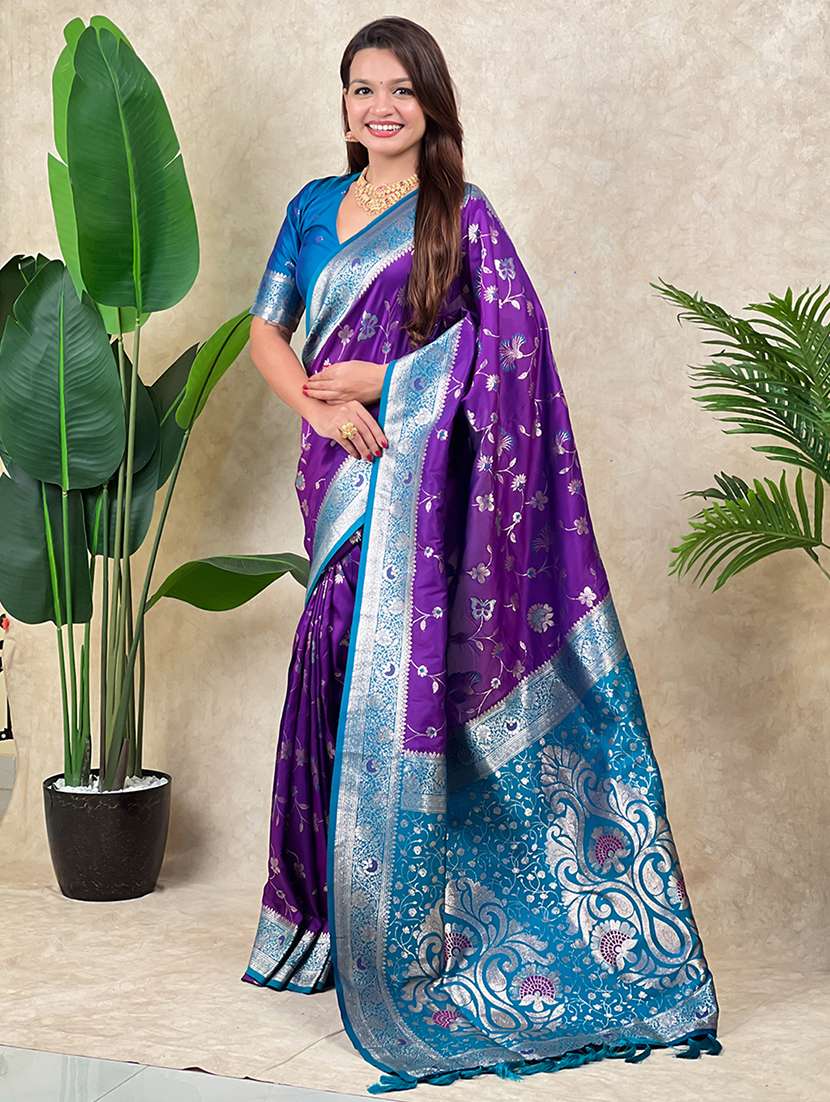 women self design banarasi saree with blouse