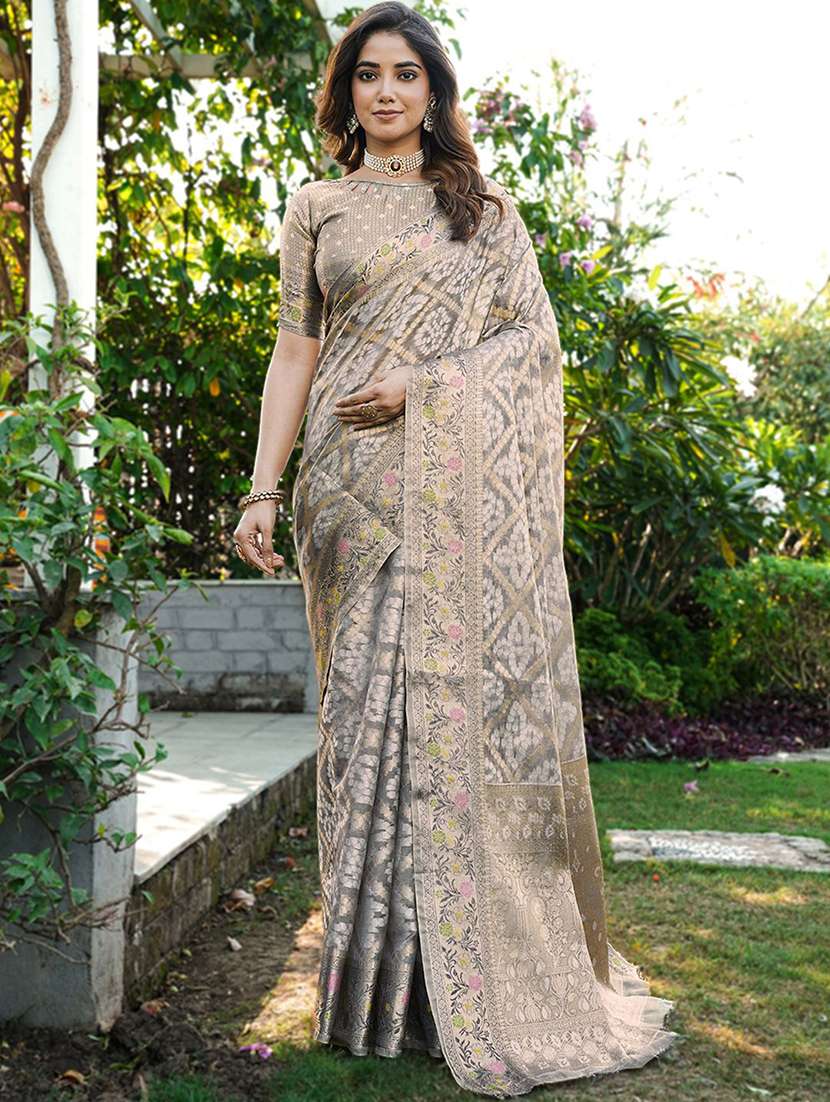 women self design patola saree with blouse