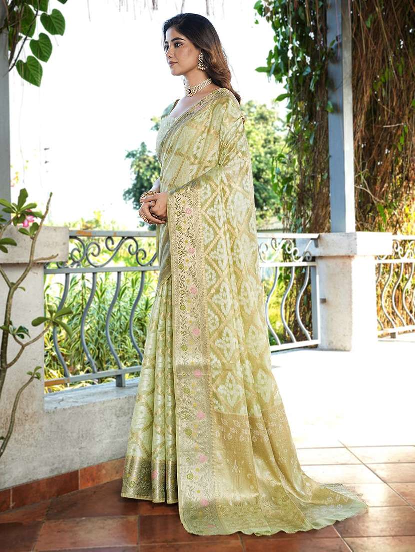 women self design patola saree with blouse - 22571736 -  Standard Image - 3