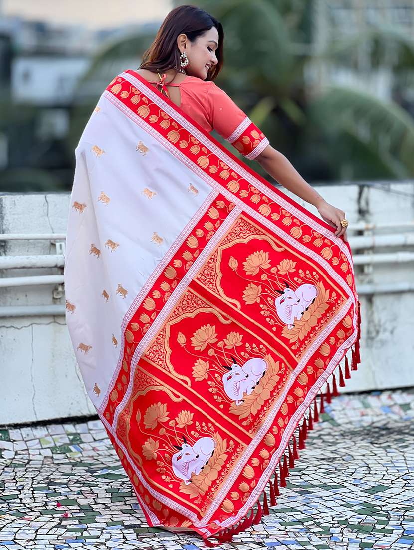 women self design paithani saree with blouse - 22571755 -  Standard Image - 3