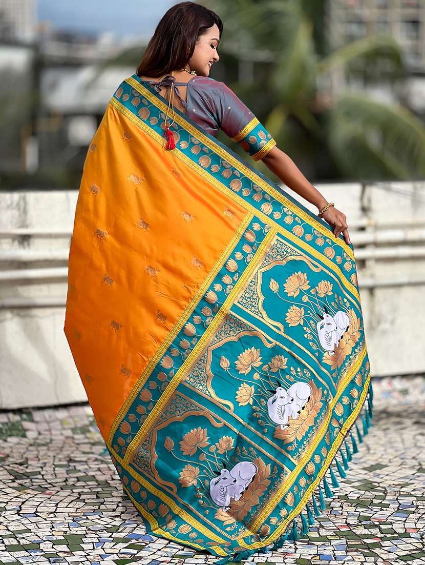 women self design paithani saree with blouse - 22571758 -  Standard Image - 3