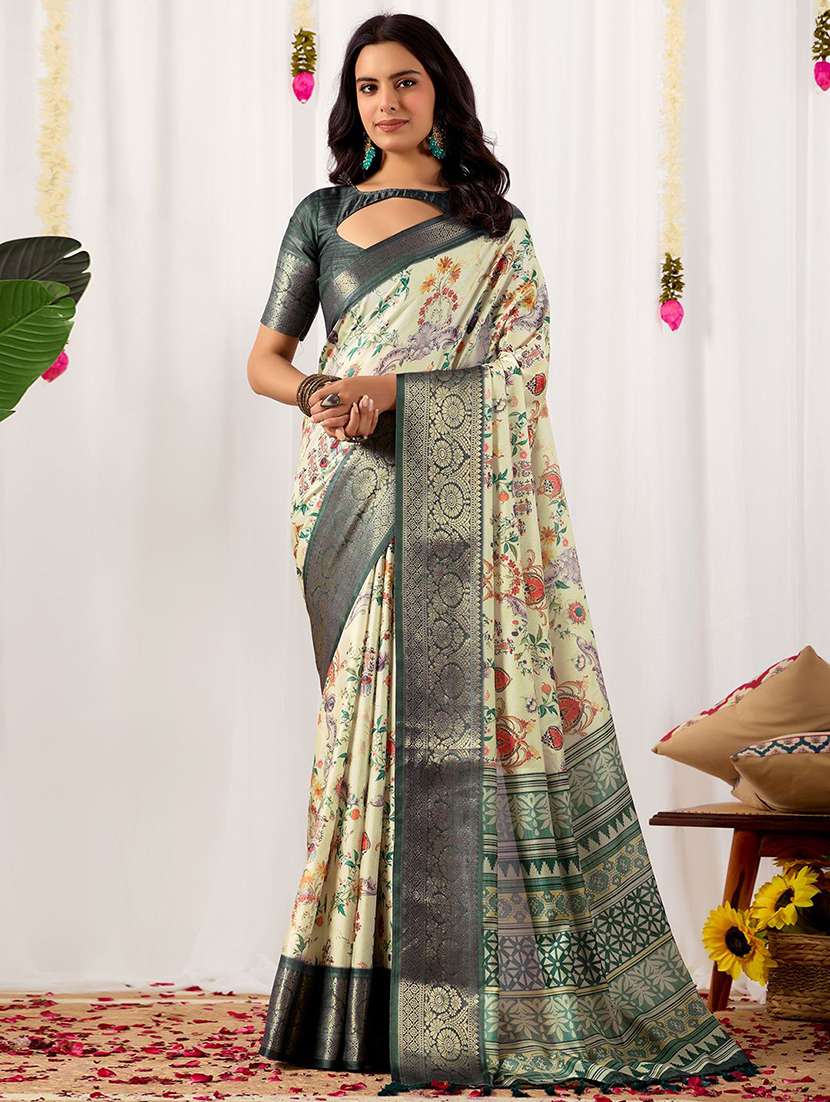 women printed bordered saree with blouse