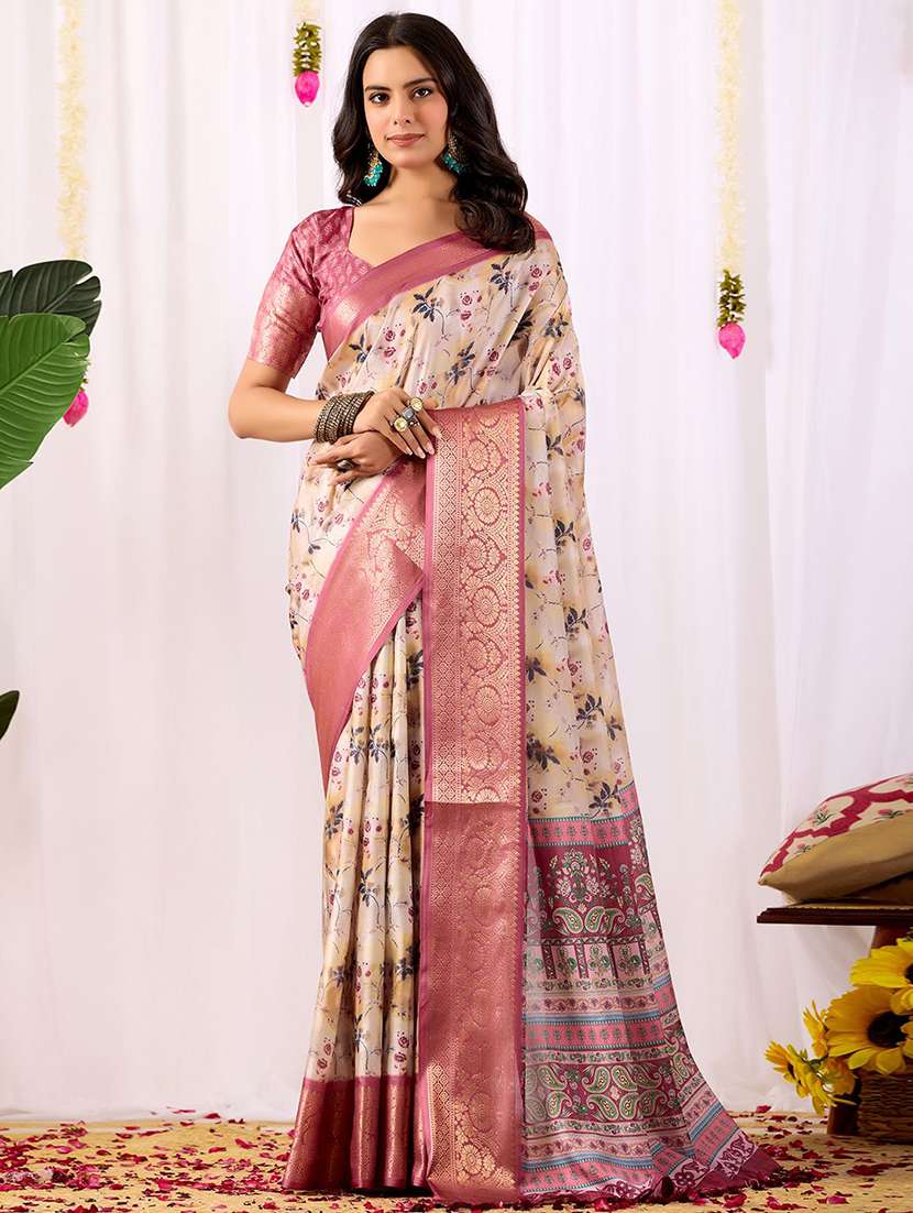 women printed bordered saree with blouse
