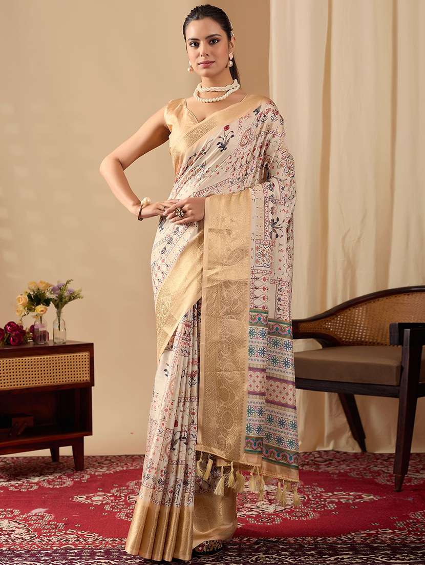 women printed bordered saree with blouse