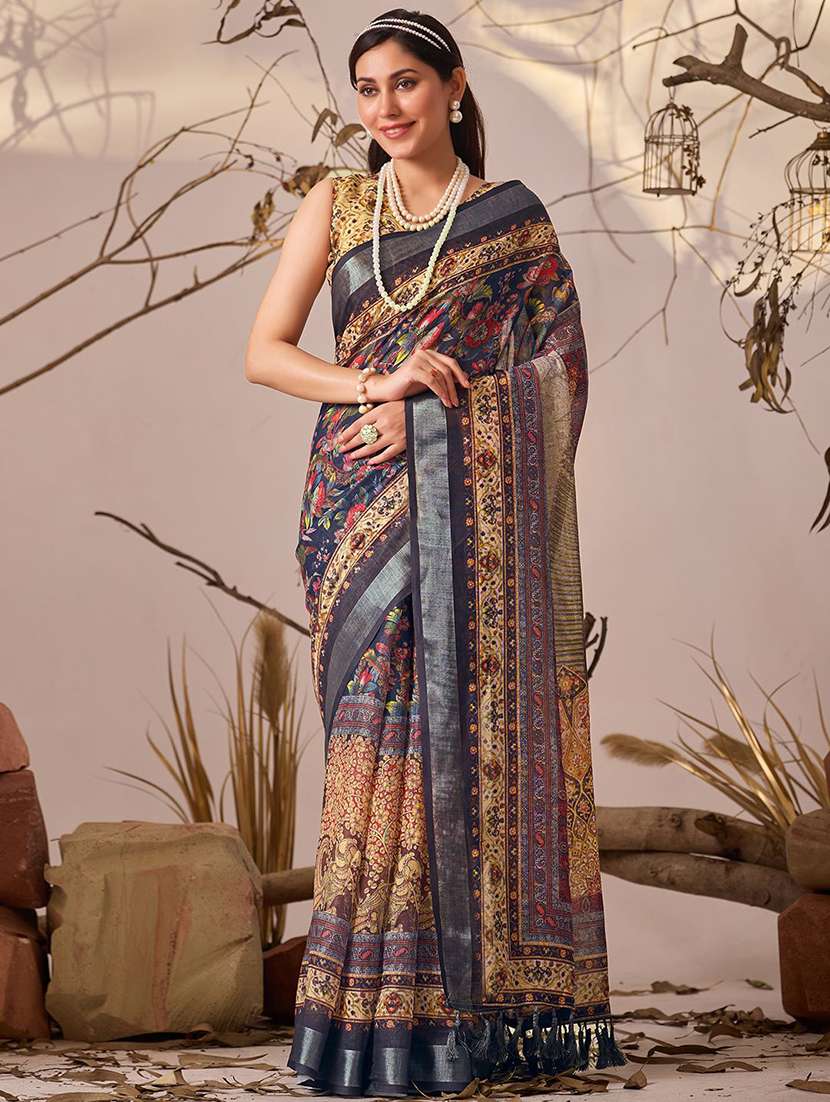 women printed casual wear saree with blouse