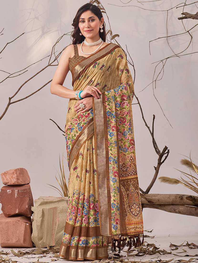 women printed casual wear saree with blouse