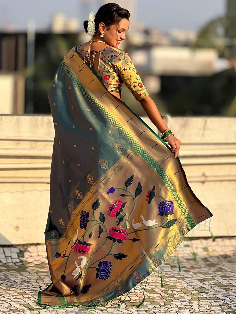 women self design paithani saree with blouse - 22571934 -  Standard Image - 3