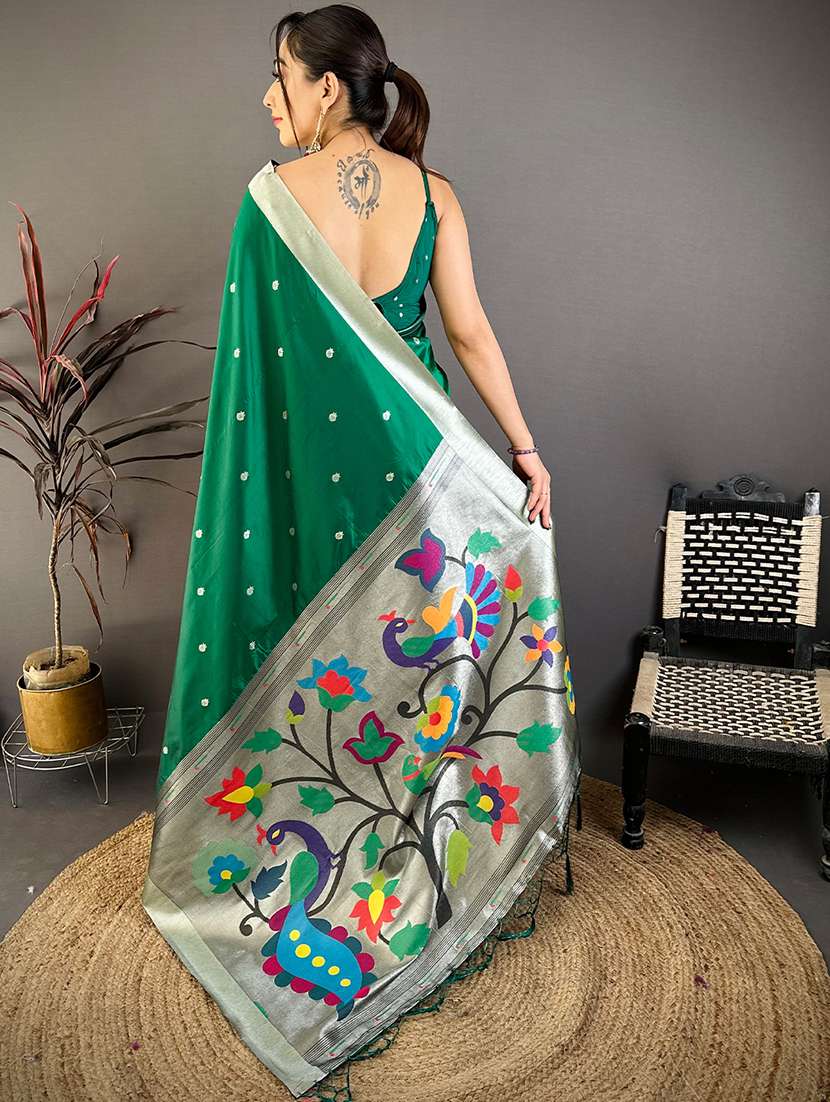 women self design paithani saree with blouse - 22572016 -  Standard Image - 3