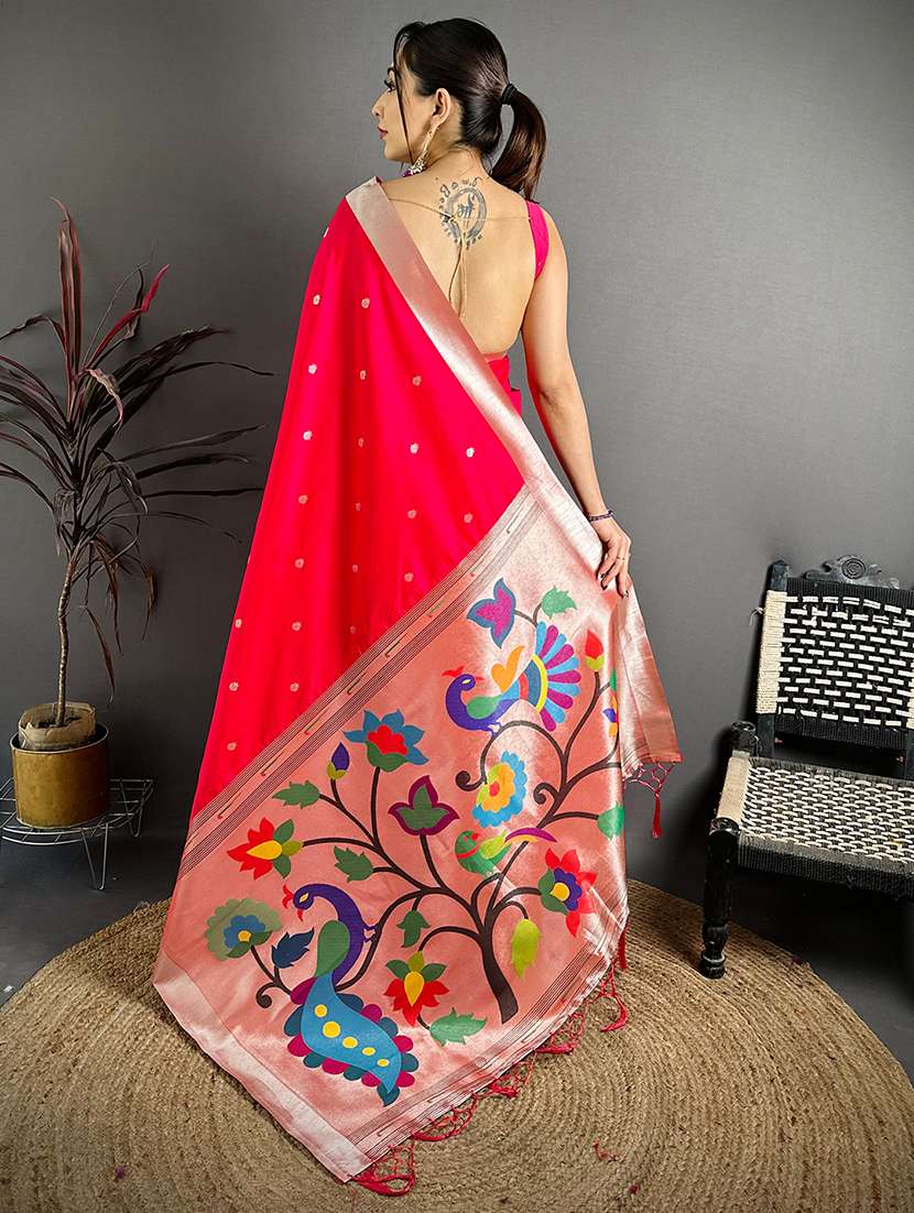women self design paithani saree with blouse - 22572018 -  Standard Image - 3