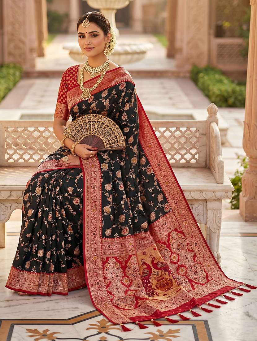 women self design banarasi saree with blouse - 22572028 -  Standard Image - 3