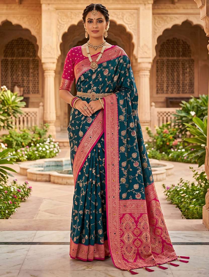 women self design banarasi saree with blouse