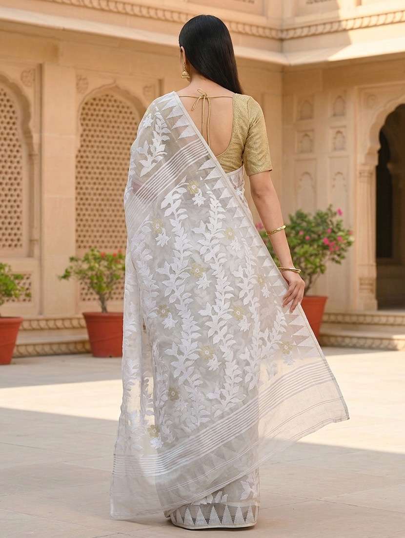women self design jamdani saree with blouse - 22572091 -  Standard Image - 3
