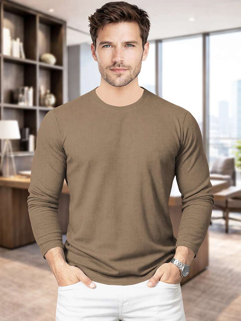 men textured long sleeves regular fit t-shirt