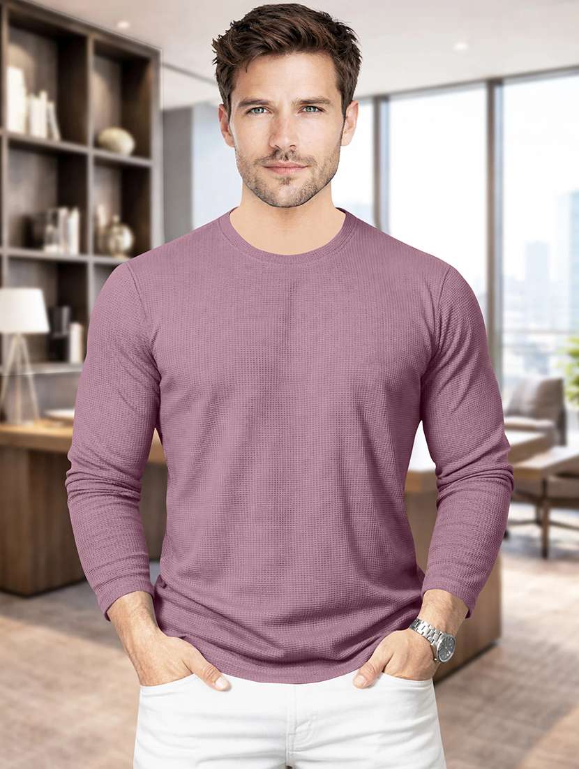 men textured long sleeves regular fit t-shirt