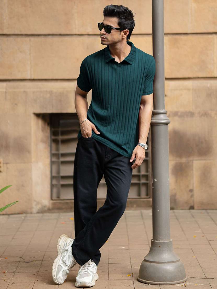 men textured short sleeves polo t-shirt - 22572164 -  Standard Image - 5