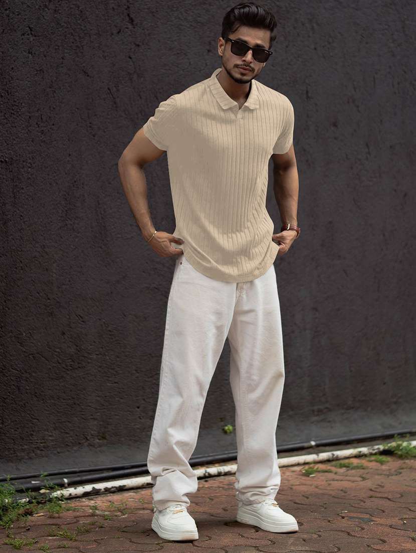 men textured short sleeves polo t-shirt - 22572175 -  Standard Image - 3