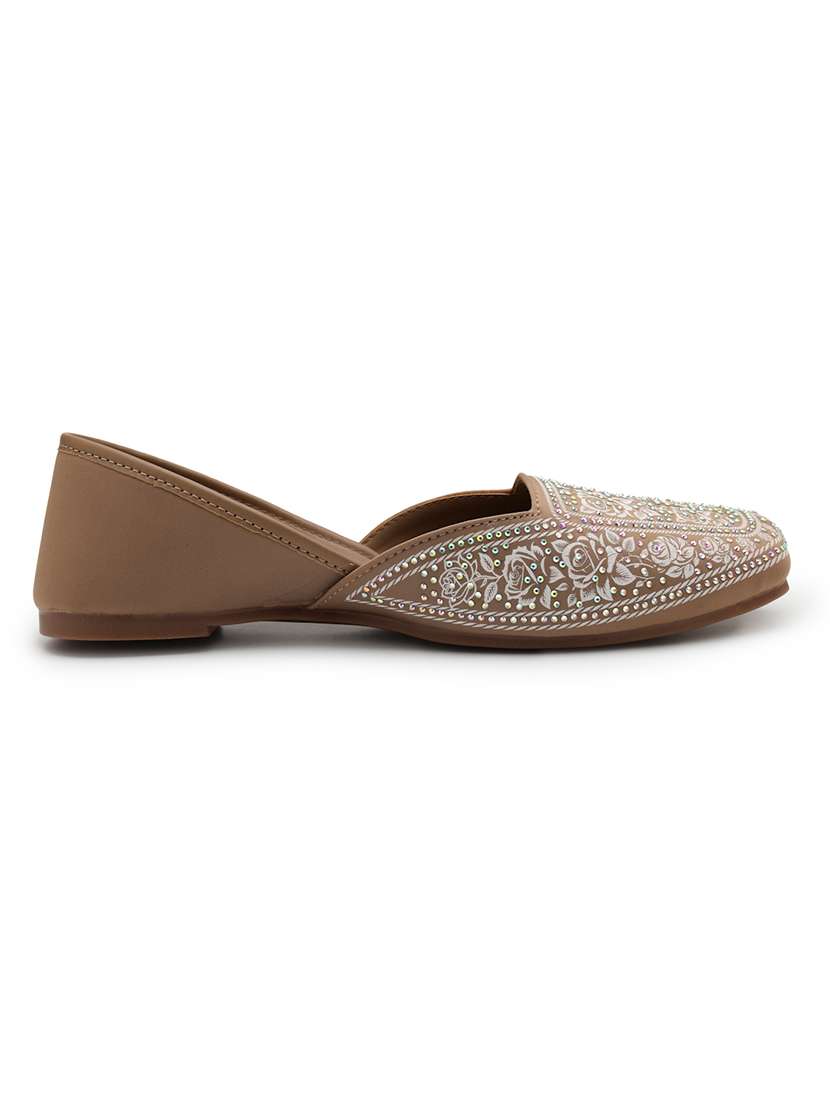 women embellished slip on jutti - 22572216 -  Standard Image - 3