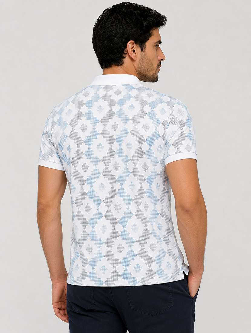 Men Printed Short Sleeves Polo T-shirt - 22572619 -  Standard Image - 3