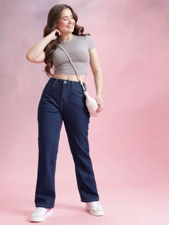 women solid mid rise straight jeans - 22573038 -  Standard Image - 5