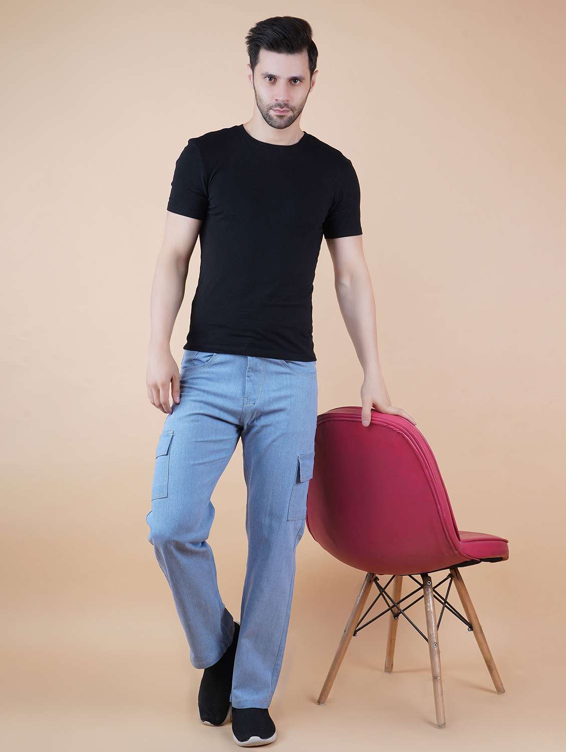 men solid mid rise cargo jeans - 22573114 -  Standard Image - 3