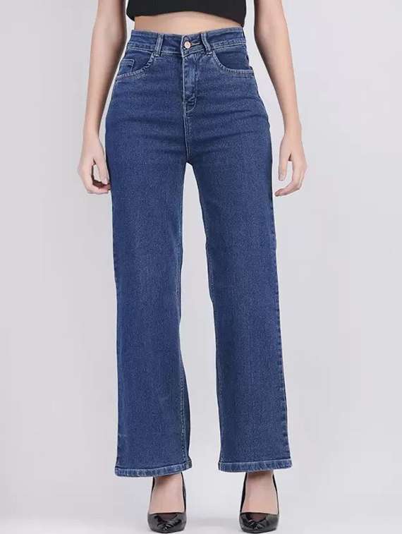 women solid mid rise straight jeans