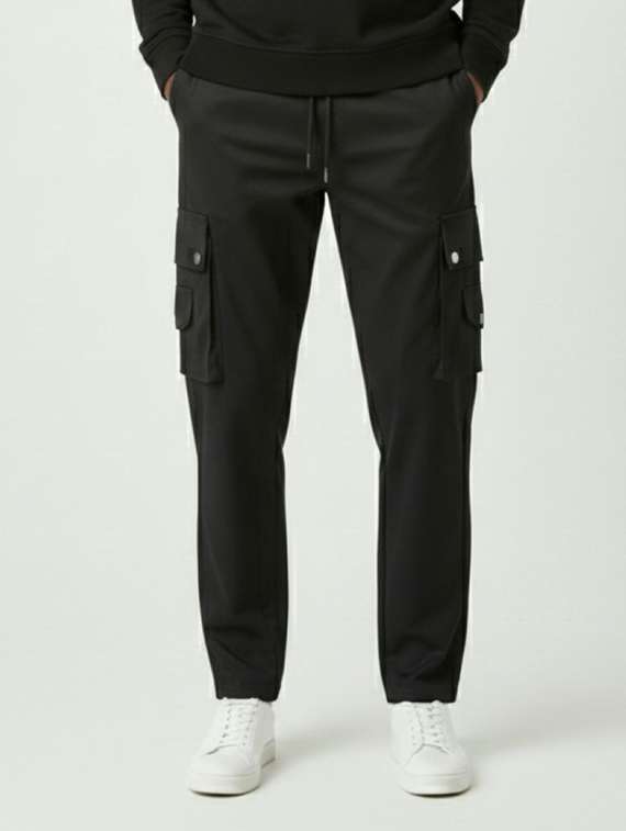 men solid mid rise cargo pant