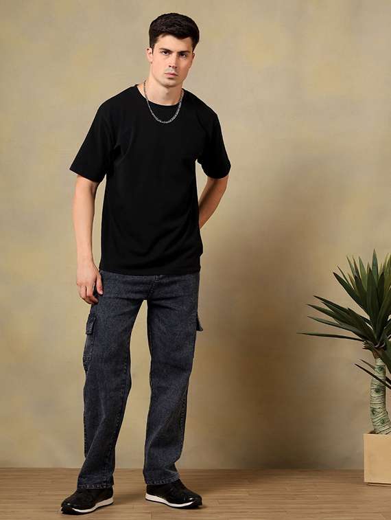 men washed mid rise cargo jeans - 22575483 -  Standard Image - 3