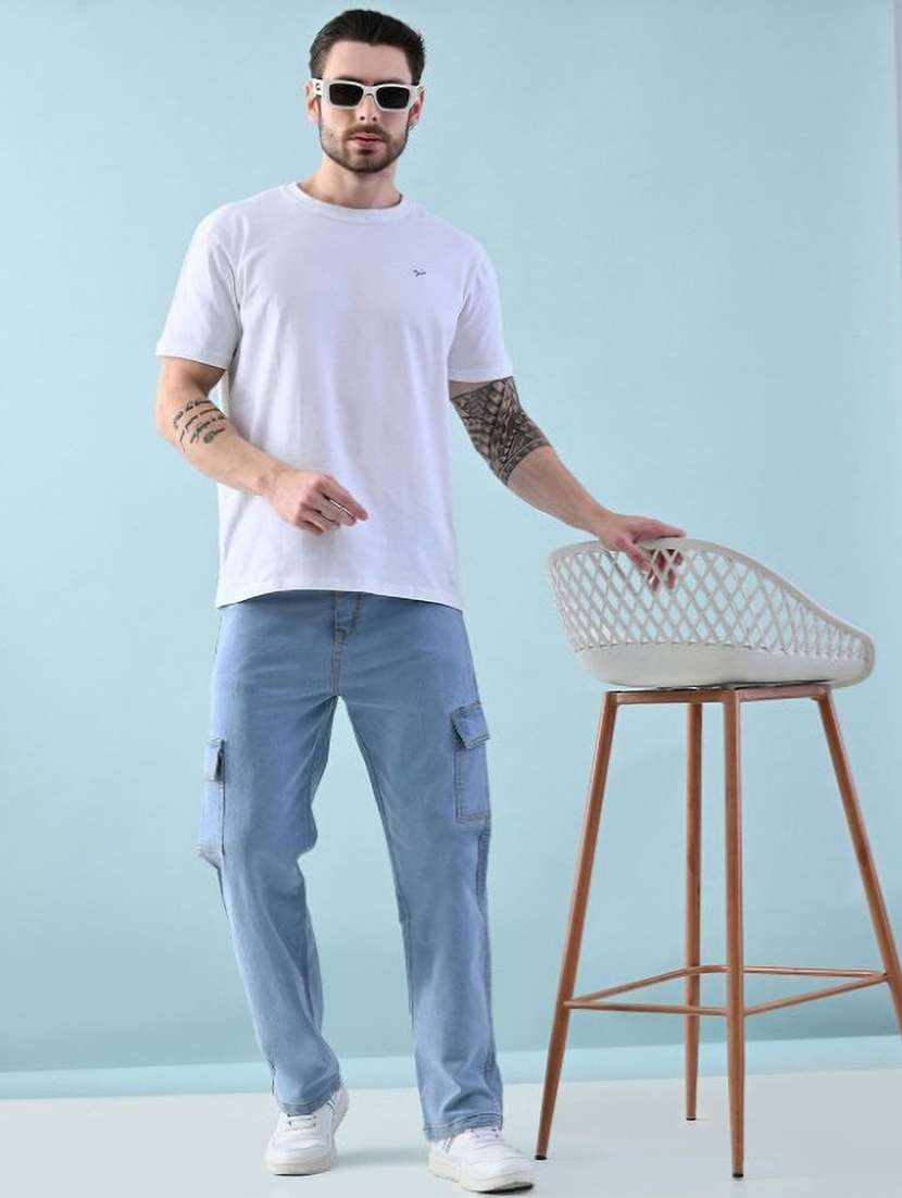 men solid mid rise cargo jeans - 22575565 -  Standard Image - 3