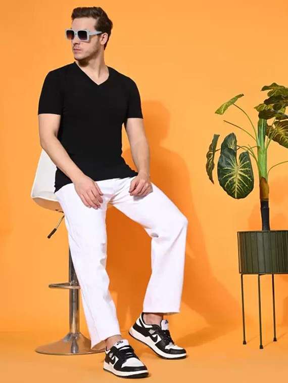 Men Solid Mid Rise Straight Jeans - 22575604 -  Standard Image - 3