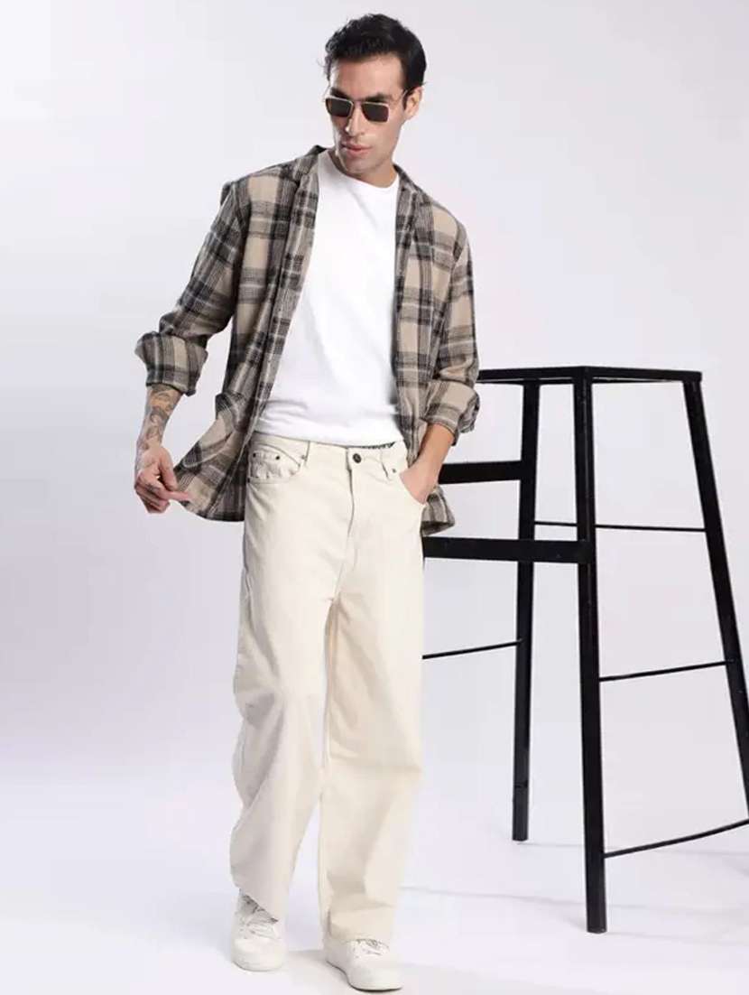 men solid mid rise straight jeans - 22575760 -  Standard Image - 3