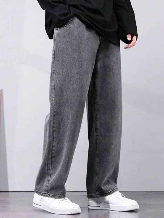 men washed mid rise relaxed fit jeans