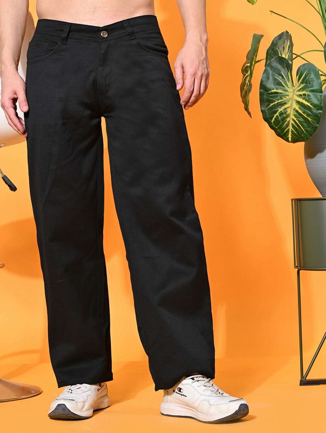 men solid mid rise relaxed fit jeans