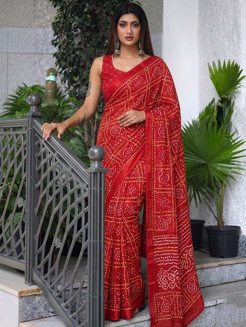 women bandhani printed saree with blouse