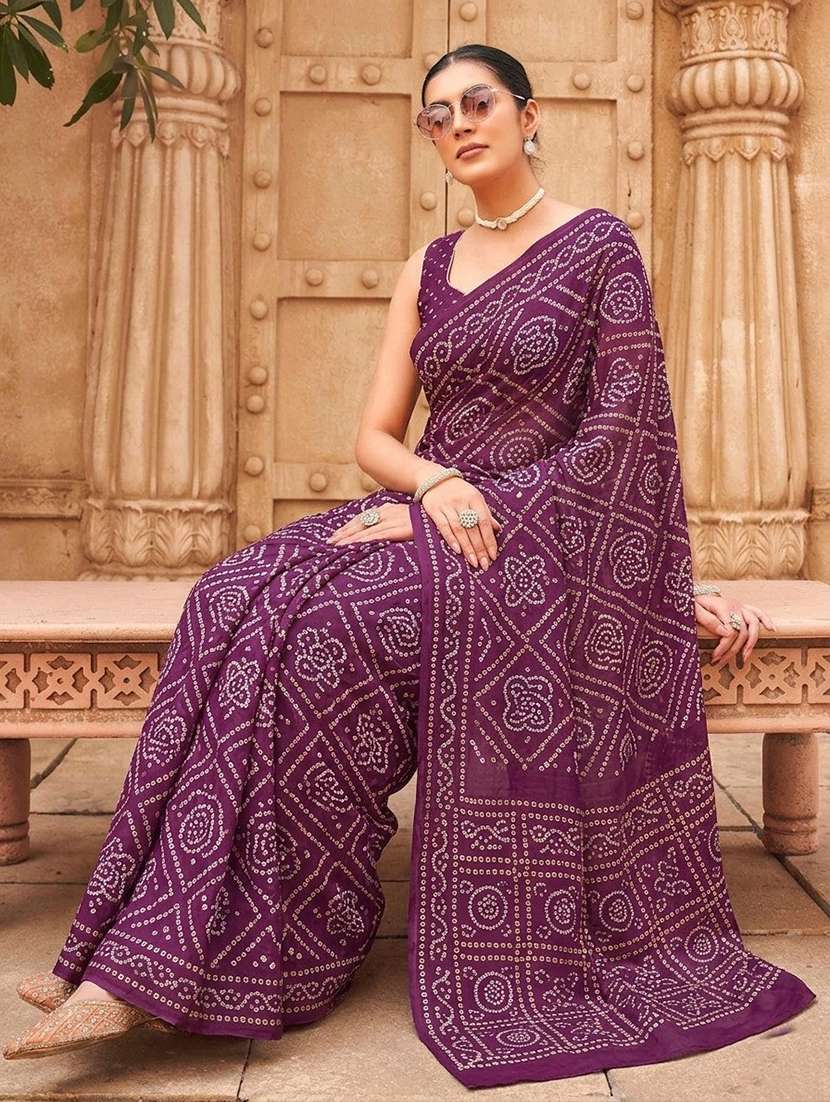women bandhani printed saree with blouse - 22576705 -  Standard Image - 3