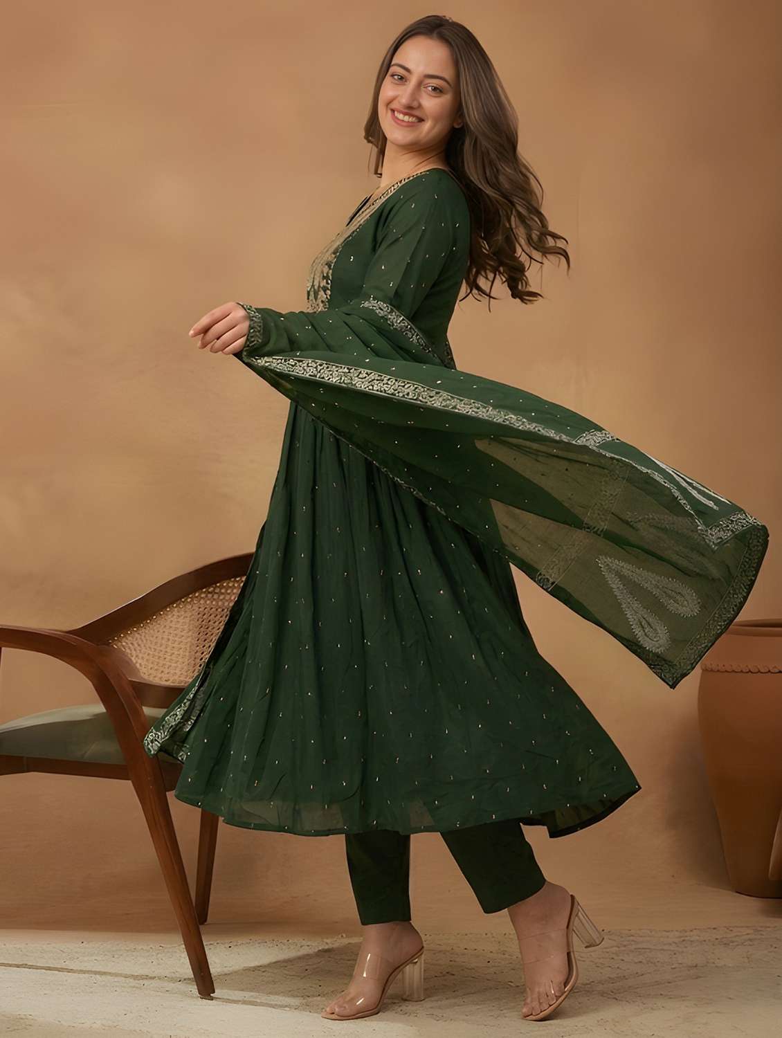 women embroidered three quarter sleeves kurta pant set with dupatta - 22576905 -  Standard Image - 5