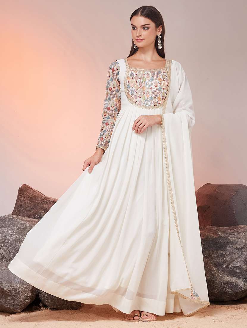 women embroidered long sleeves kurta dupatta set