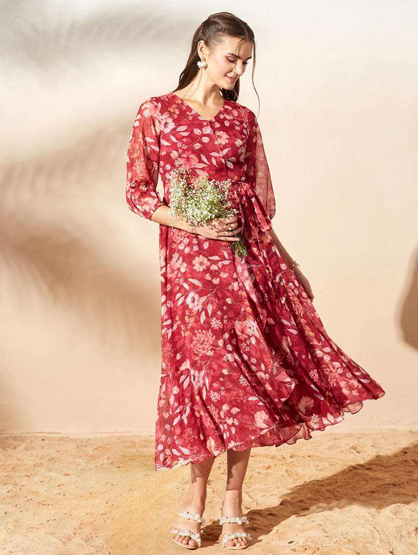 women printed three quarter sleeves wrap dress