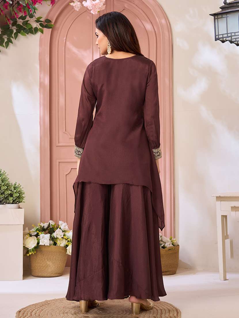 women embroidered long sleeves kurta palazzo set - 22577432 -  Standard Image - 3