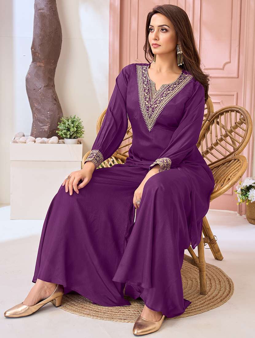women embroidered long sleeves kurta palazzo set - 22577436 -  Standard Image - 5